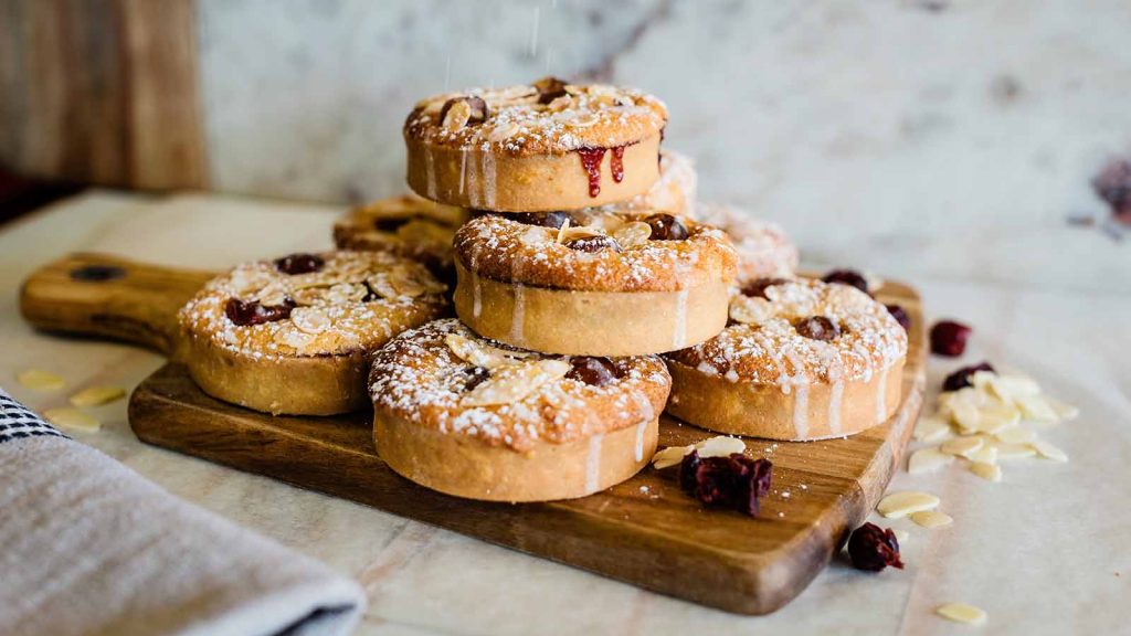 freshly-baked-maleny-food-muffins